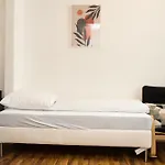 Unique - Suite - Kitchen - 2 Beds - Wifi - Washing Machine